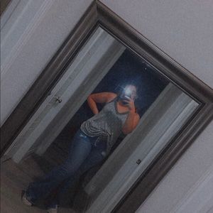 Meet your Posher, Bailey